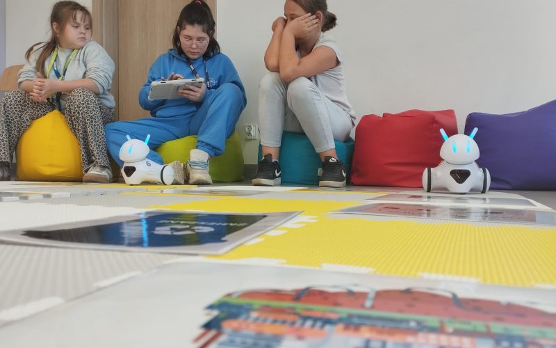 558572187_744053815291767_8058455561796451770_n
